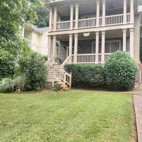 Bush Trimming by PULLIAM LAWNCARE reviewed on March 22, 2025