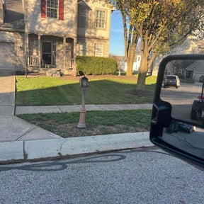 Leaf Removal by K’S Up landscaping reviewed on October 5, 2022