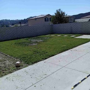Flower Bed Weeding by Flores Garden Landscapes reviewed on April 12, 2025