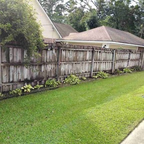 Flower Bed Weeding by Kenny’s Lawn Care LLC reviewed on March 24, 2025