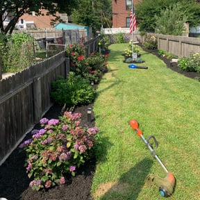 Mulching by A D's Lawn Care LLC reviewed on November 4, 2024