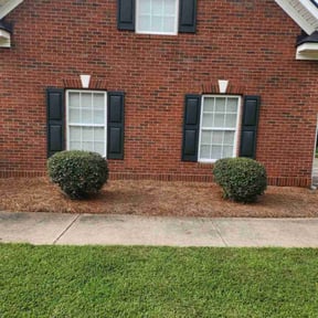 Bush Trimming by Okie Lawn and Landscape reviewed on June 26, 2022