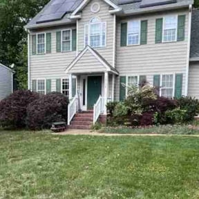 Bush Trimming by J's Lawn and Landscaping reviewed on May 5, 2022