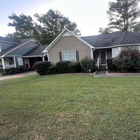 Bush Trimming by Webb's Lawn Care reviewed on August 23, 2024