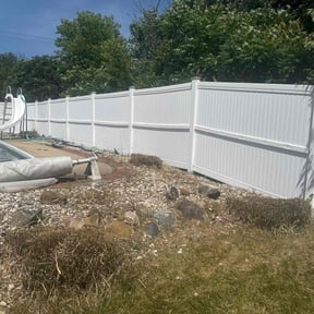 Weed Pulling by Cam's Services reviewed on July 16, 2022