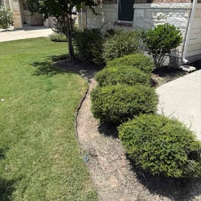 Flower Bed Weeding by EZe quality scapes reviewed on April 24, 2025