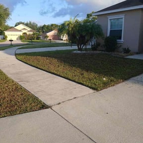 Flower Bed Weeding by WDG reviewed on April 11, 2022