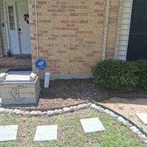 Flower Bed Weeding by MowZ By BroZ reviewed on July 2, 2021