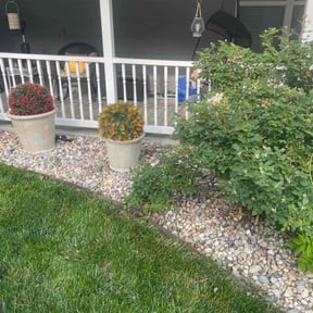 Flower Bed Weeding by The Lawn Cypress reviewed on December 5, 2024