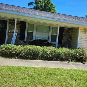 Bush Trimming by Good fellas landscaping &janitorial llc reviewed on June 28, 2022