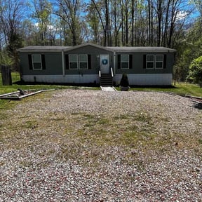 Flower Bed Weeding by Scotton Complete Lawn Care reviewed on April 22, 2025