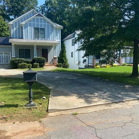 Bush Trimming by Greene Enterprise reviewed on April 7, 2025