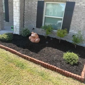 Mulching by Rearden Landscape and Maintenance reviewed on February 26, 2025