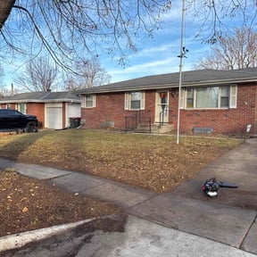 Leaf Removal by Underwood Outdoors  reviewed on October 16, 2021