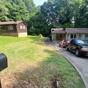 Leaf Removal by Active Do It All Lawn Care reviewed on June 18, 2025