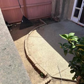 Flower Bed Weeding by Hands On Grounds Maintenance & Development reviewed on November 10, 2023