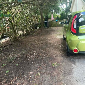 Leaf Removal by Keep it cut keep it clean llc reviewed on May 6, 2022
