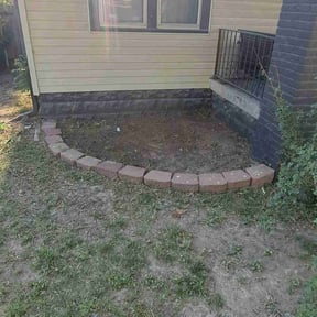 Flower Bed Weeding by Ingram Lawncare reviewed on June 28, 2025