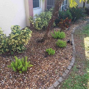 Flower Bed Weeding by P&A Landscaping reviewed on May 22, 2022