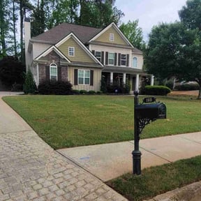 Bush Trimming by Pure Perfection Lawn Care LLC reviewed on May 27, 2022