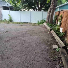 Cleanups by Sandrez lawn care service reviewed on March 10, 2025