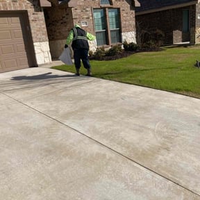 Flower Bed Weeding by Lybarger's lawn care reviewed on September 19, 2020