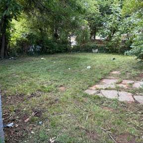Cleanups by M &M landscaping reviewed on September 24, 2024