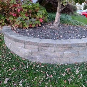 Flower Bed Weeding by Lawns by leo reviewed on June 8, 2022