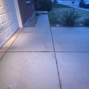Weeding by SD Lawn Care reviewed on October 4, 2022