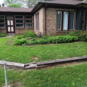 Flower Bed Weeding by Mark Baker reviewed on June 20, 2022