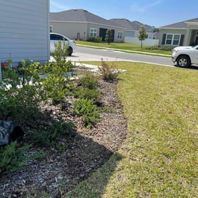 Flower Bed Weeding by K's Lawn Care reviewed on June 18, 2022