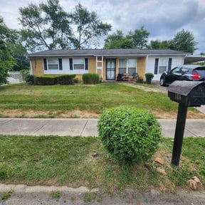 Bush Trimming by Jackson Lawn care reviewed on August 7, 2022