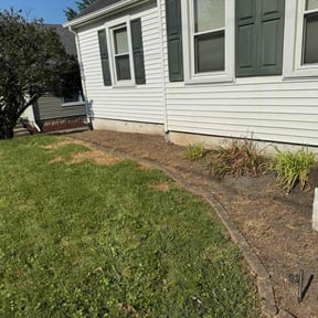 Flower Bed Weeding by Krispy Kutz Landscaping & More reviewed on August 4, 2024