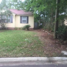 Cleanups by Lucas lawn care reviewed on July 1, 2022