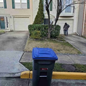 Bush Trimming by SGP Lawn Services reviewed on October 9, 2024