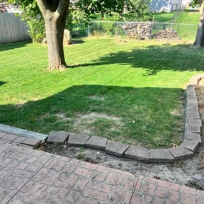 Bush Trimming by Mike’s lawn care reviewed on October 24, 2022
