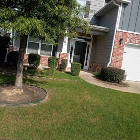 Bush Trimming by Oxendine's LawnCare reviewed on March 31, 2025