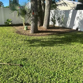 Flower Bed Weeding by Laupola&#039;s Landscaping reviewed on May 25, 2025