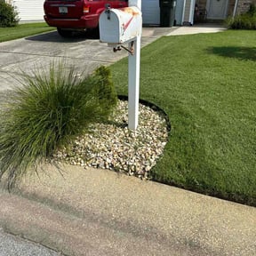 Flower Bed Weeding by CRP Landscape reviewed on September 14, 2021