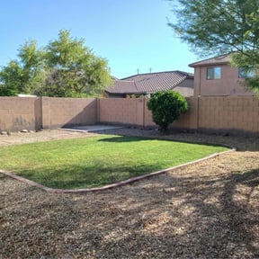 Weed Pulling by S&M land maintenance reviewed on March 13, 2022