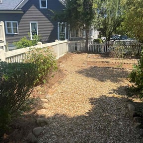 Leaf Removal by Pure Scapes Solutions LLC reviewed on July 6, 2025
