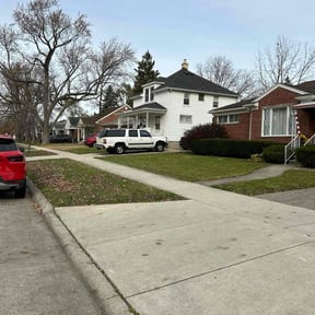 Leaf Removal by A&S Landscaping and Snow Removal reviewed on May 9, 2022