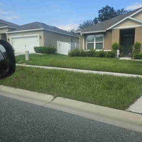 Flower Bed Weeding by Mmr grass cutters reviewed on March 22, 2022