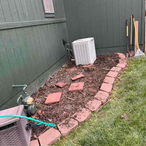 Cleanups by Mos Landscaping Service reviewed on July 5, 2022