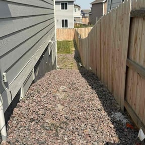 Weeding by LSLTDallas/FortWorthTruGreen reviewed on July 2, 2025