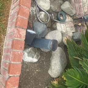 Flower Bed Weeding by Hickmon Homes LLC reviewed on June 5, 2022