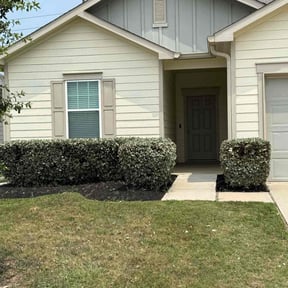 Bush Trimming by Perry Family Maintenance LLC reviewed on September 12, 2024