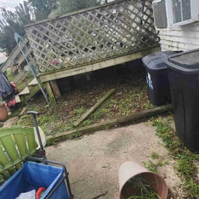 Flower Bed Weeding by Big Chief Lawn Care reviewed on May 24, 2022