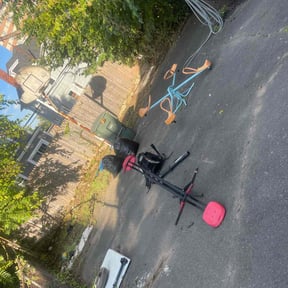 Cleanups by Lawn Hub reviewed on July 11, 2022