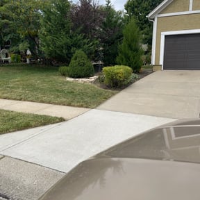 Cleanups by Fullview lawn service reviewed on July 15, 2025